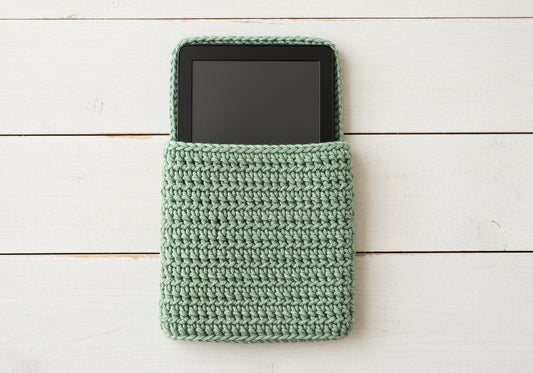 5 Quick Crochet Kindle Sleeves Readers Will Actually Use