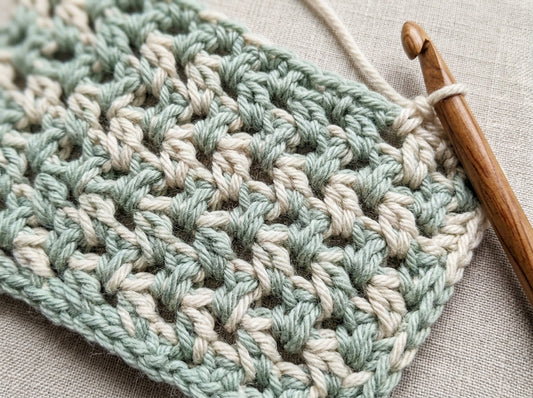 Reference-guided bamboo stitch swatch with raised interlocking V-shaped loops